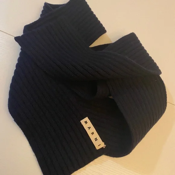 Marni Men's Vintage Braided Cable Knit Scarf Navy Blue O/S - Picture 2 of 7